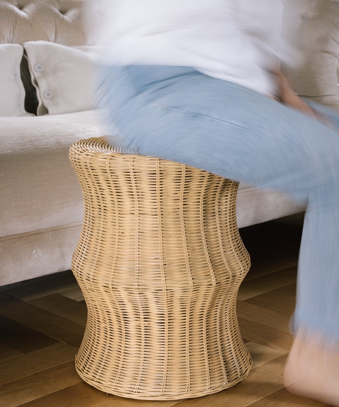 Rattan Kıvrımlı Yan Sehpa & Tabure
