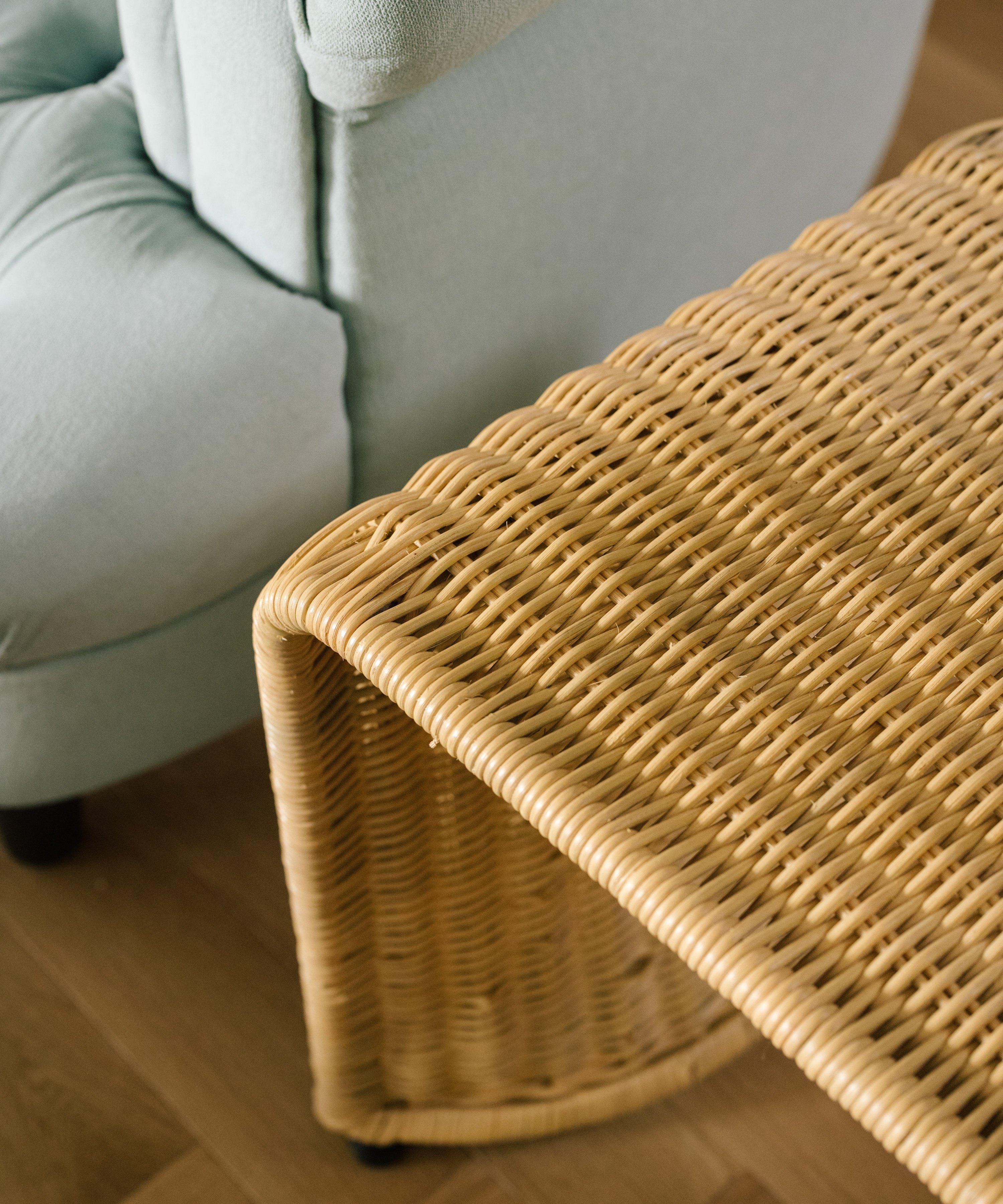 Omega Rattan Yan Sehpa