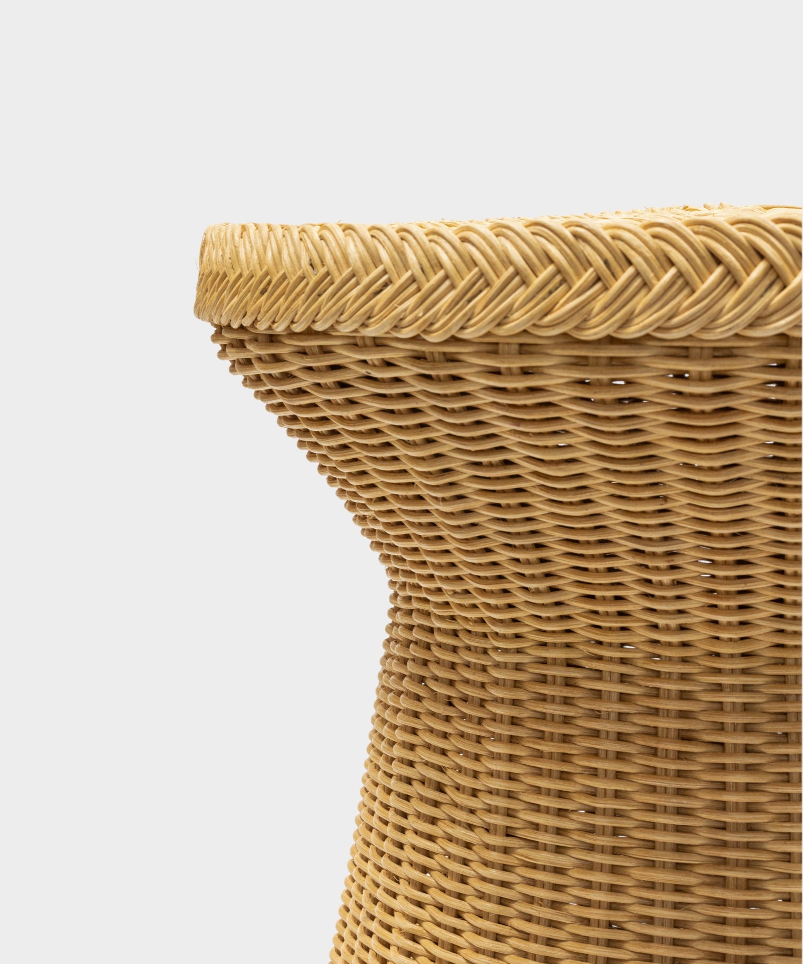 Mantar Form Rattan Yan Sehpa