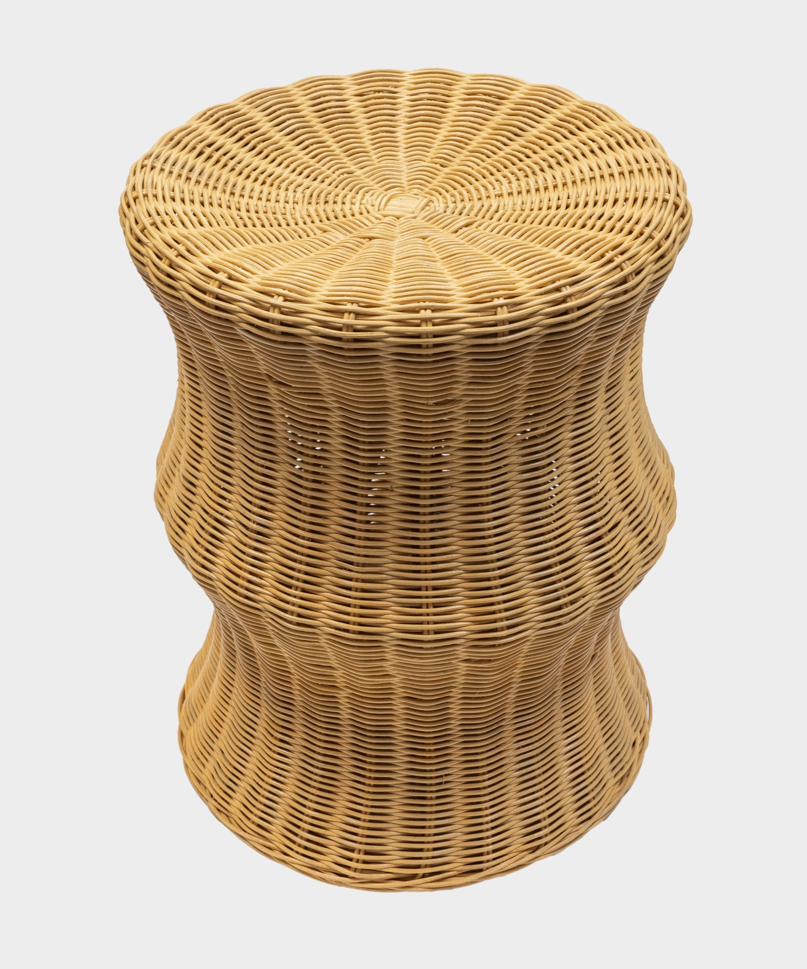 Rattan Kıvrımlı Yan Sehpa & Tabure